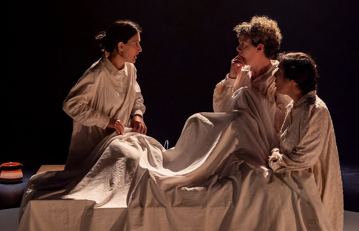 Cactus Teatre presents homage to post-war women in ontinyent