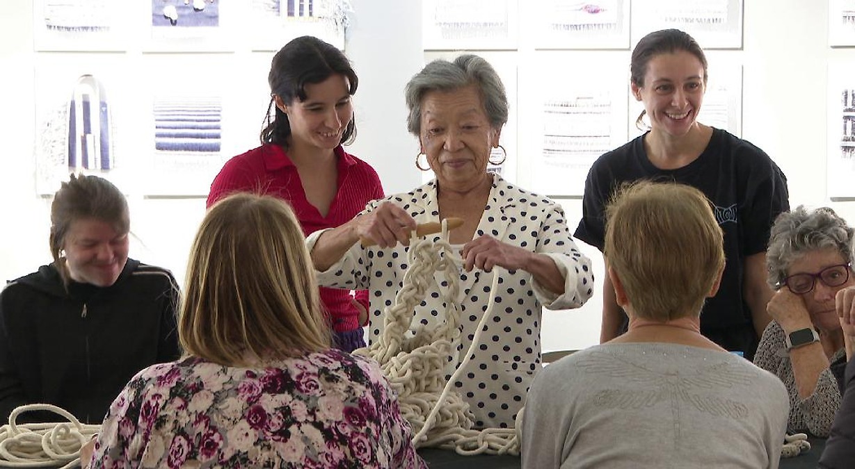 Tejiendo memorias: a tribute and platform for women over 60