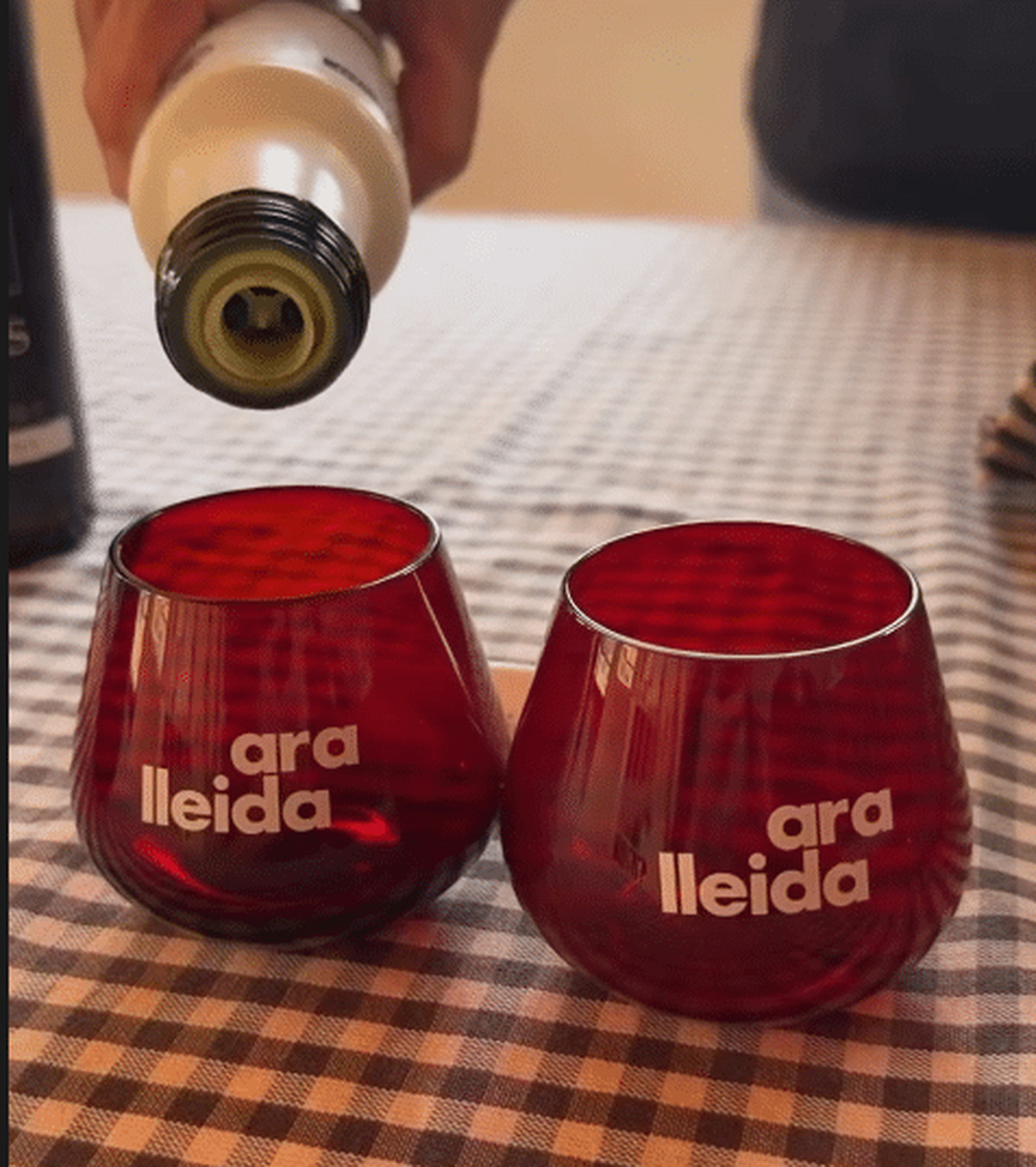 Tourism board promotes olive oil tourism in Lleida with six food influencers