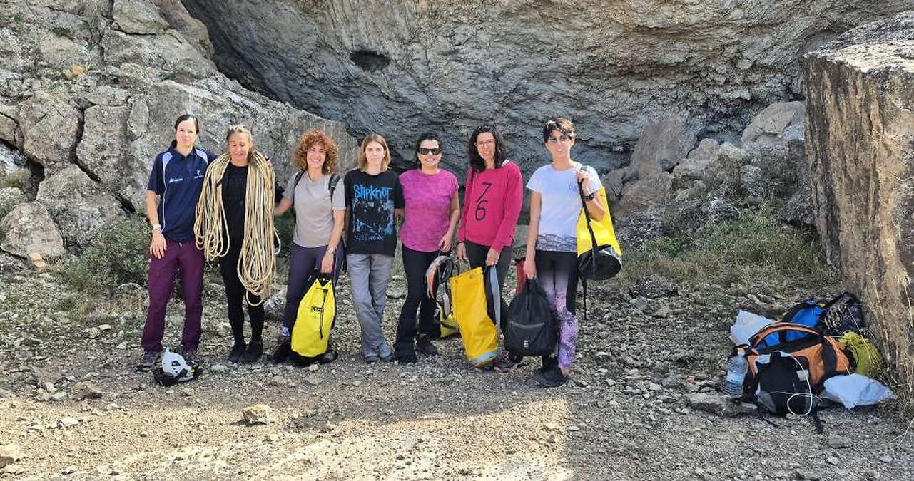 Caudete's caving centre trains eight women in spelunking