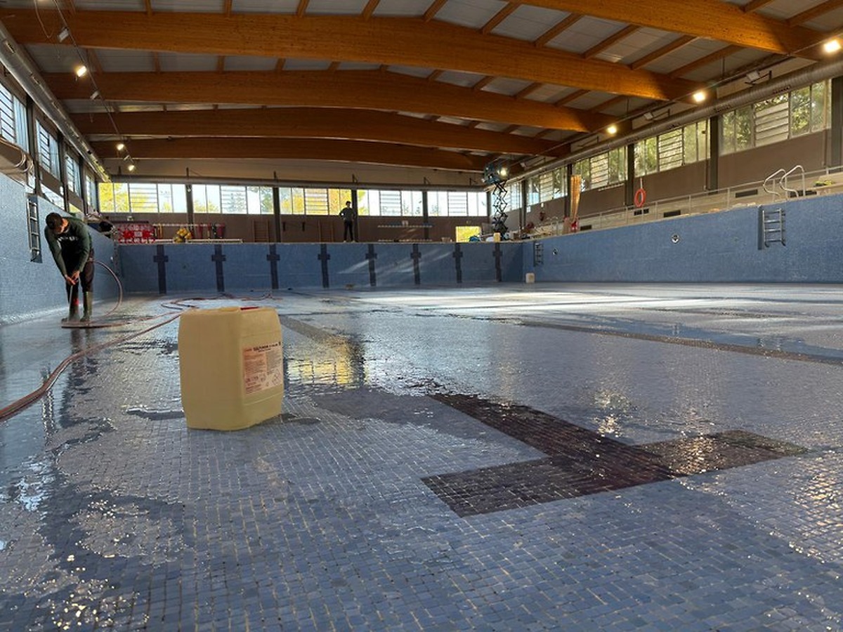 Figueres begins renovations of municipal swimming pools