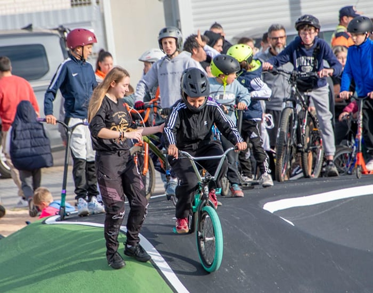 Marchamalo kicks off sports season with 3,500 users in municipal facilities