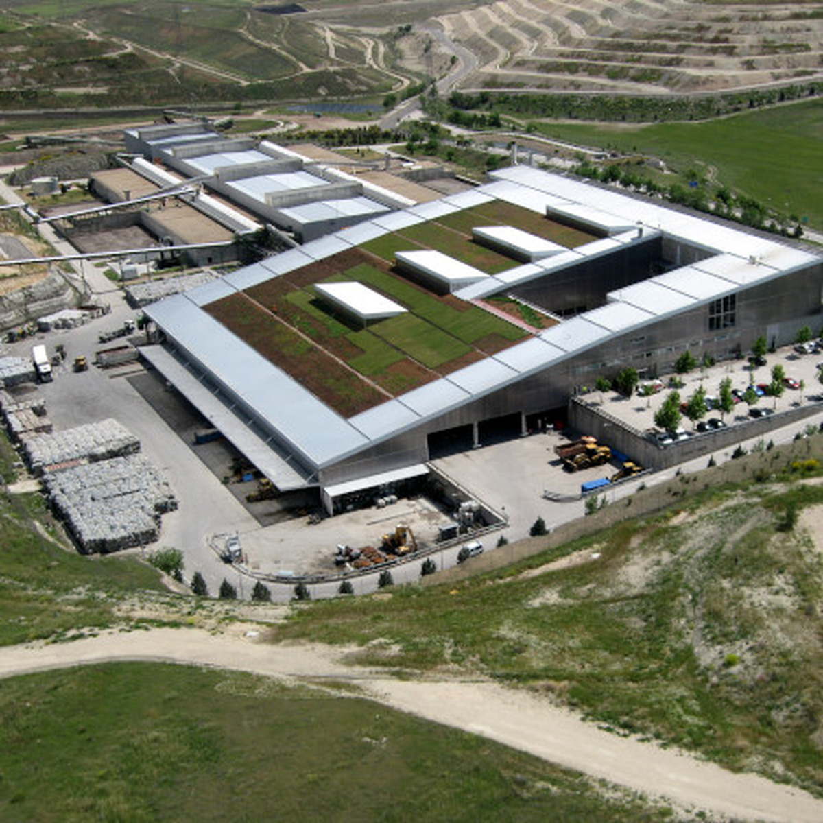 Madrid city council enhances waste management at Las Dehesas facility