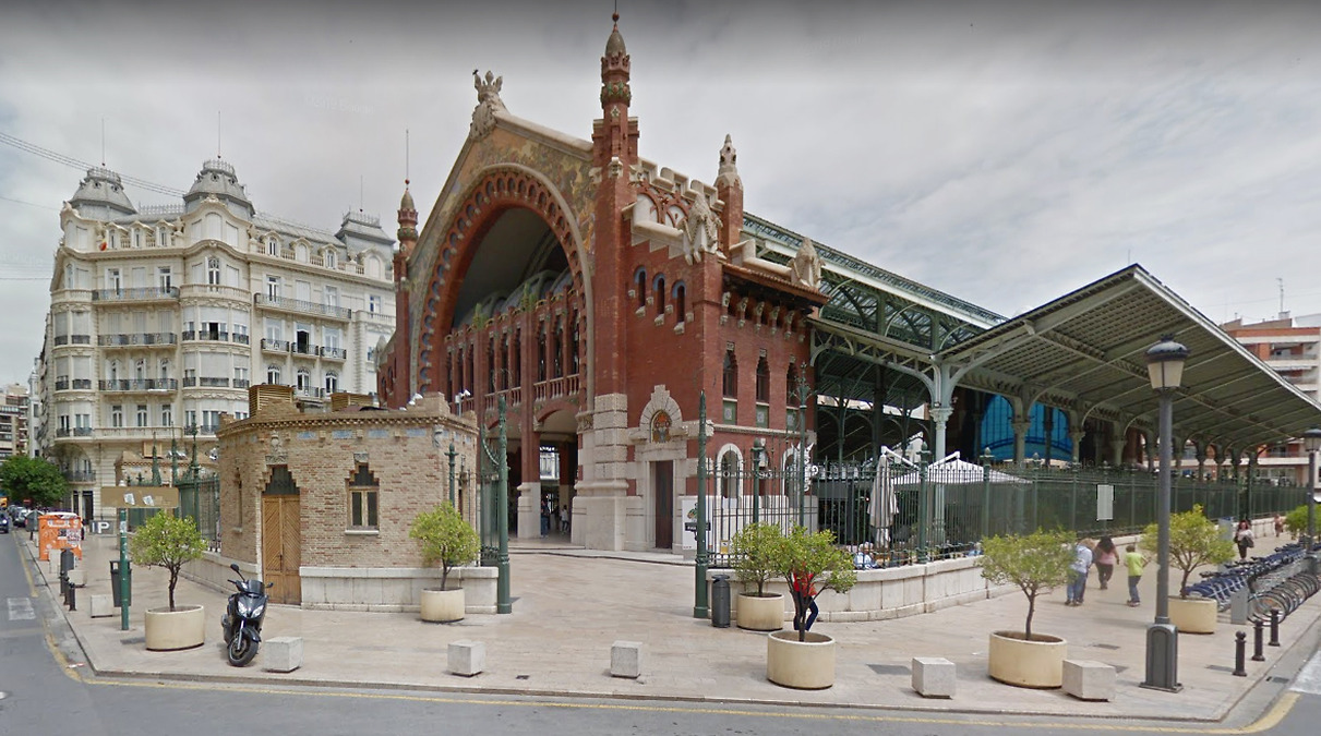 València invites residents and visitors to explore the city through literature with free guided tours