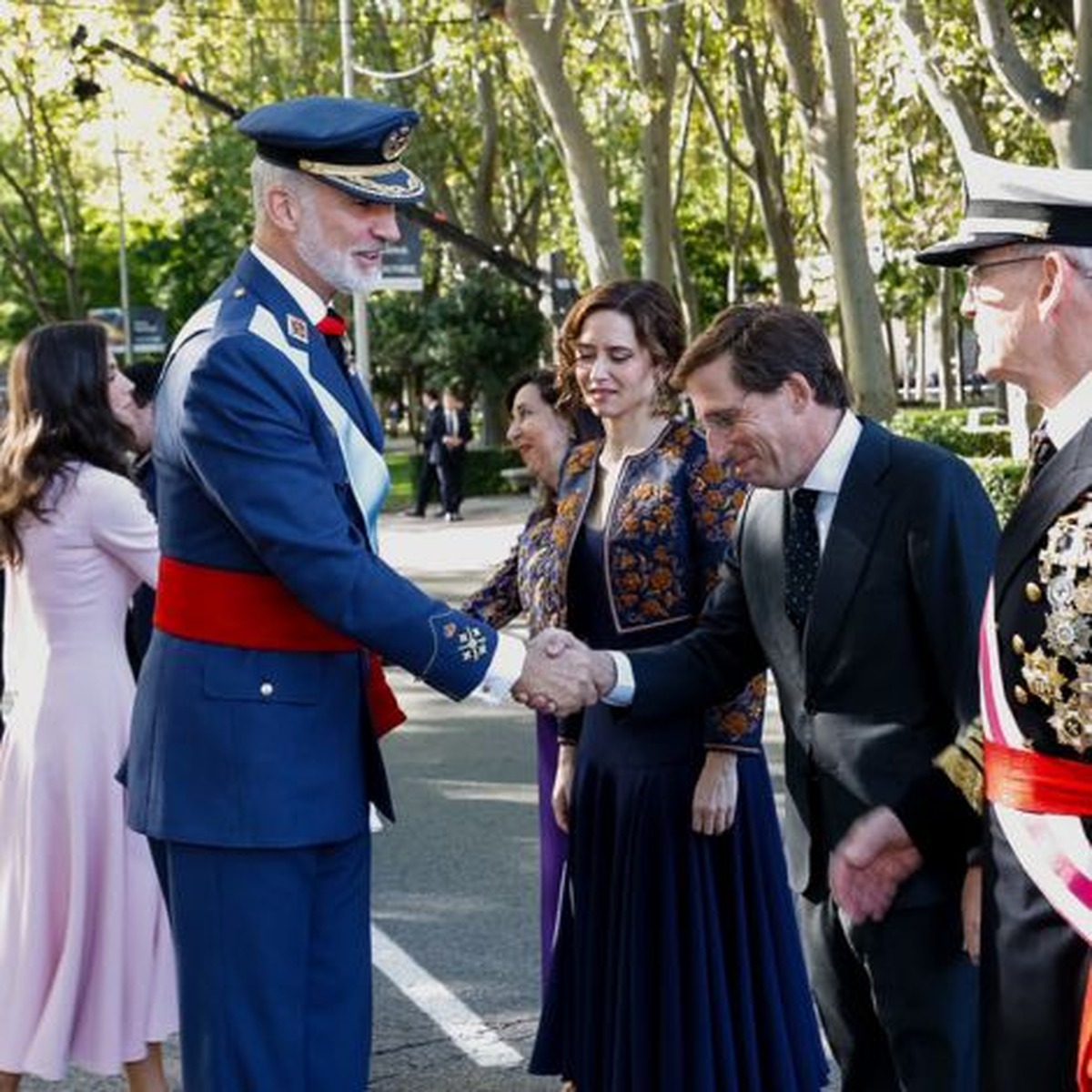 Almeida attends national day celebrations alongside the royal family in Madrid