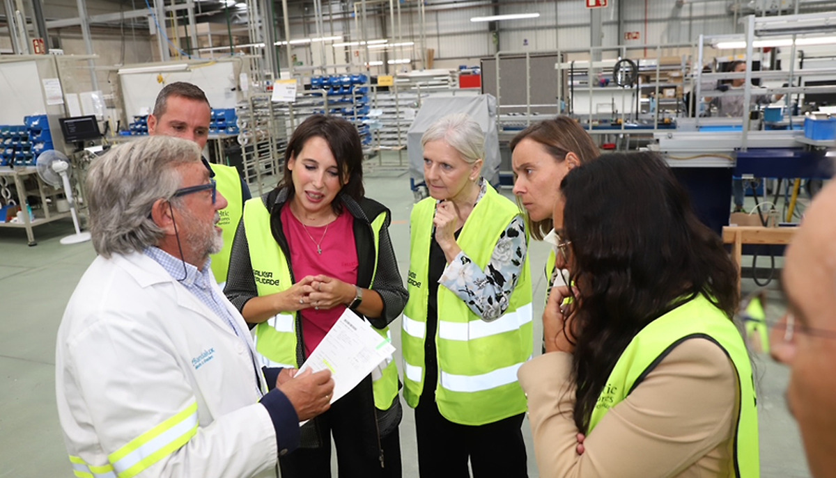 Galician family businesses play a crucial role in the economy, says Lorenzana